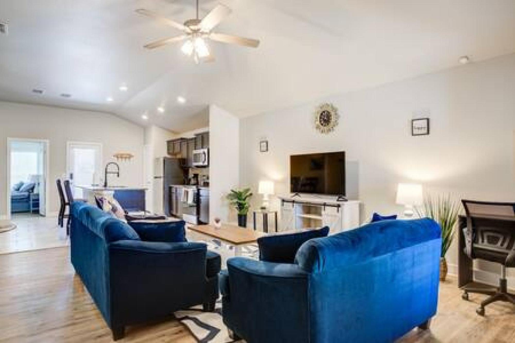 Milano Lodge - Cozy Retreat ラボック エクステリア 写真